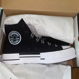 Black platform converse size 8.5 brand new in box
